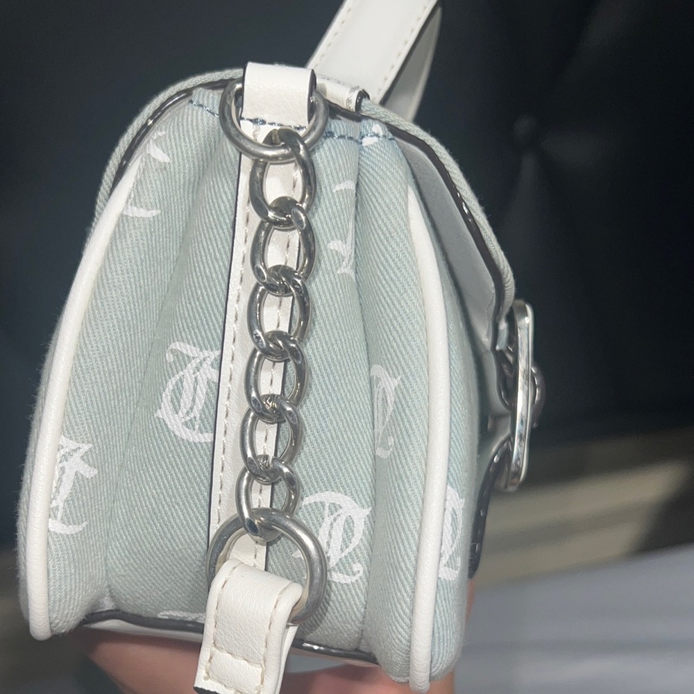 Juicy Couture White and Gray Crossbody Bag - Picture 10 of 11